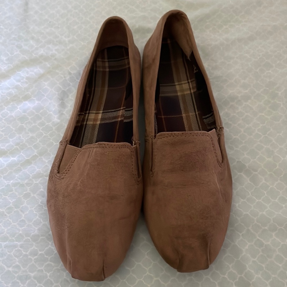 Forever 21 Women’s Loafers Size 6.5